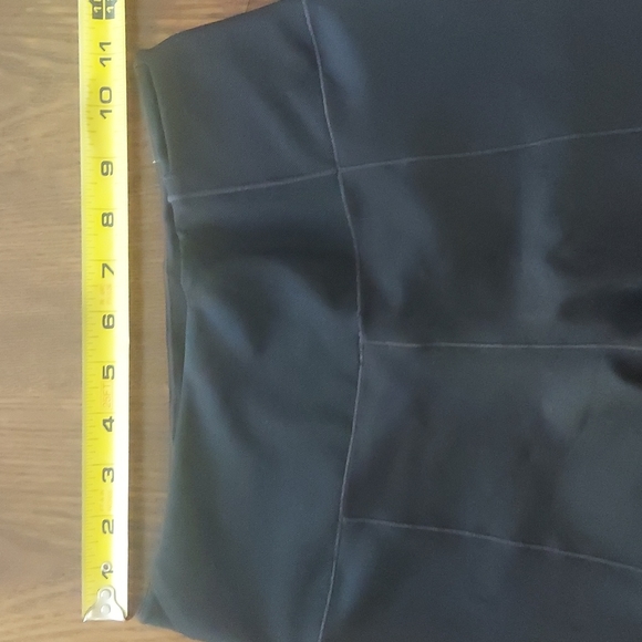 Nike - Picture 9 of 14